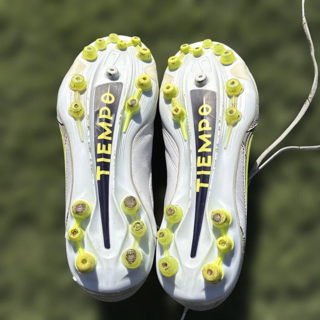 Nike Tiempo エリートAGサッカーシューズ・スパイク