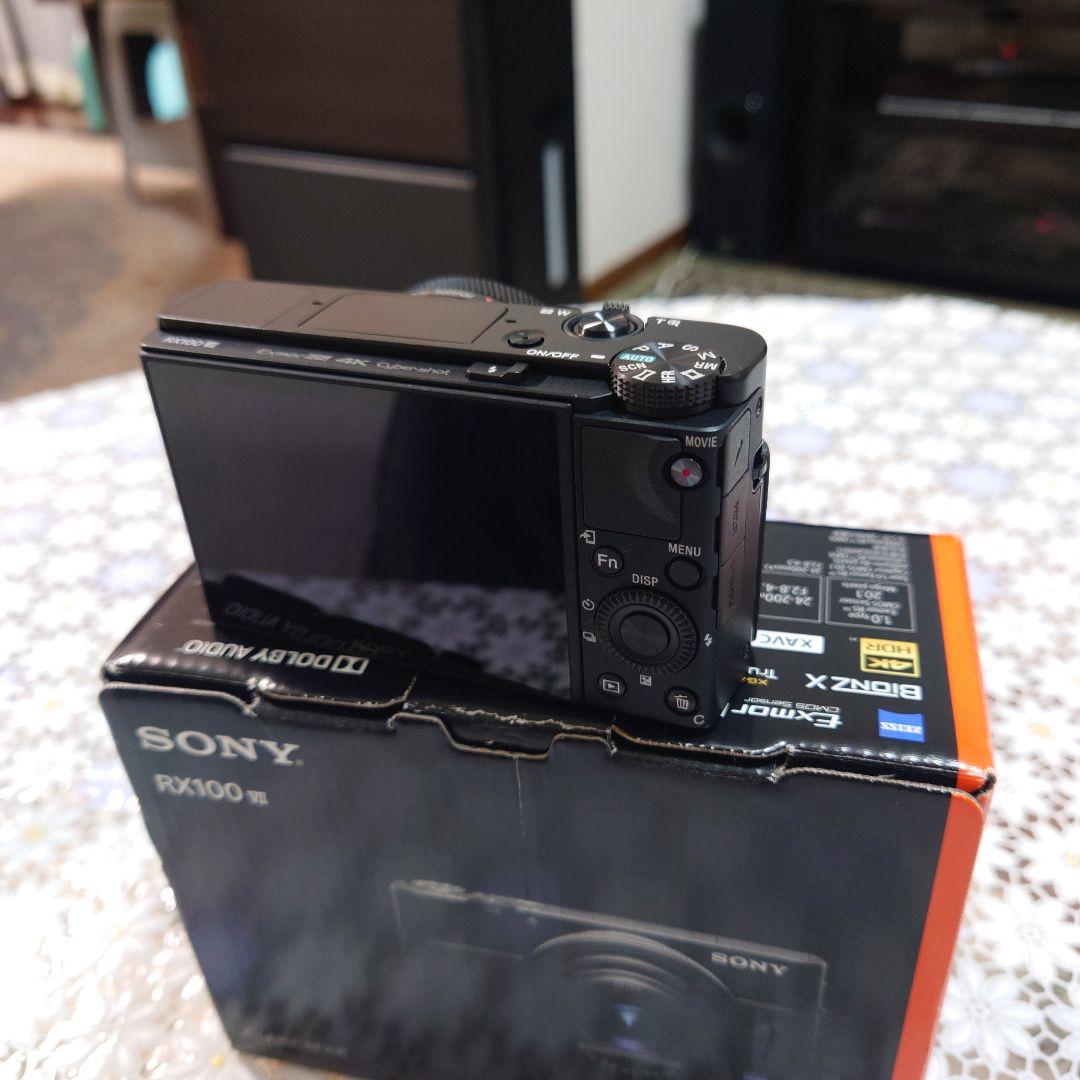 SONY RX100ⅶ デジタルカメラ　DSC-RX100M7 やまとです