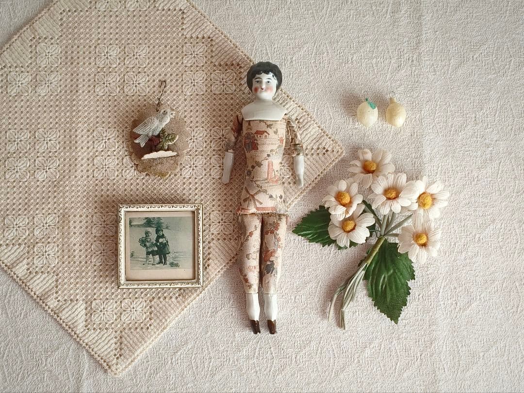 【mkuさま】vintage ❀ 飾り模様が素敵な スクエアフレーム