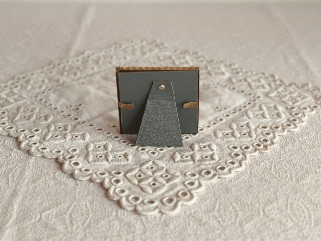 【mkuさま】vintage ❀ 飾り模様が素敵な スクエアフレーム