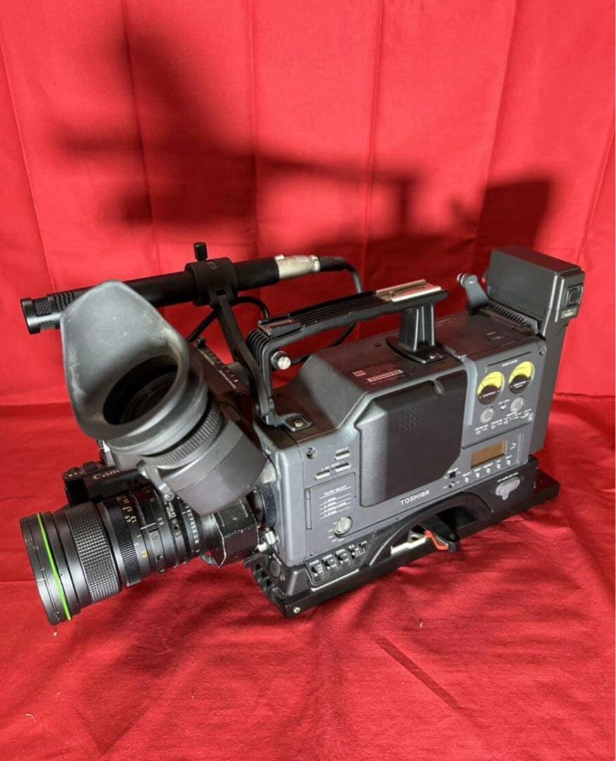 ジャンク TOSHIBA業務用Hi-8ビデオカメラ Canonレンズ定価110万