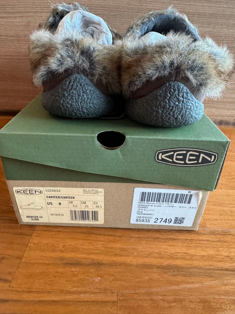 新品未使用KEEN キャニオン/キャニオン US 8