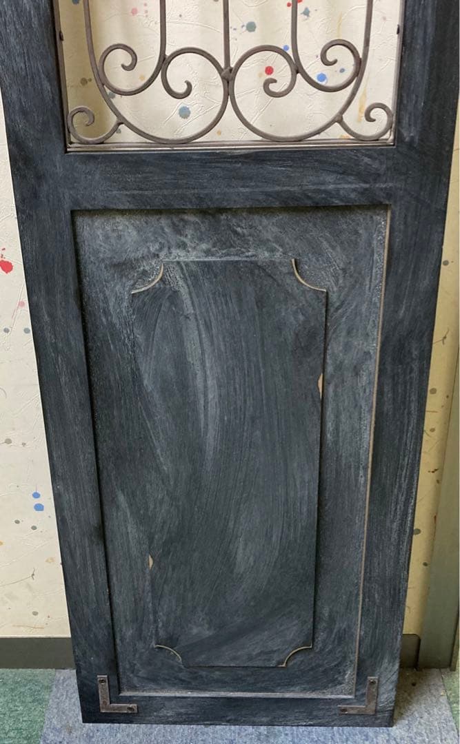 アイアンウッドアンティークフィニッシュ ウォールデコ壁掛可 ウッドドアブラック