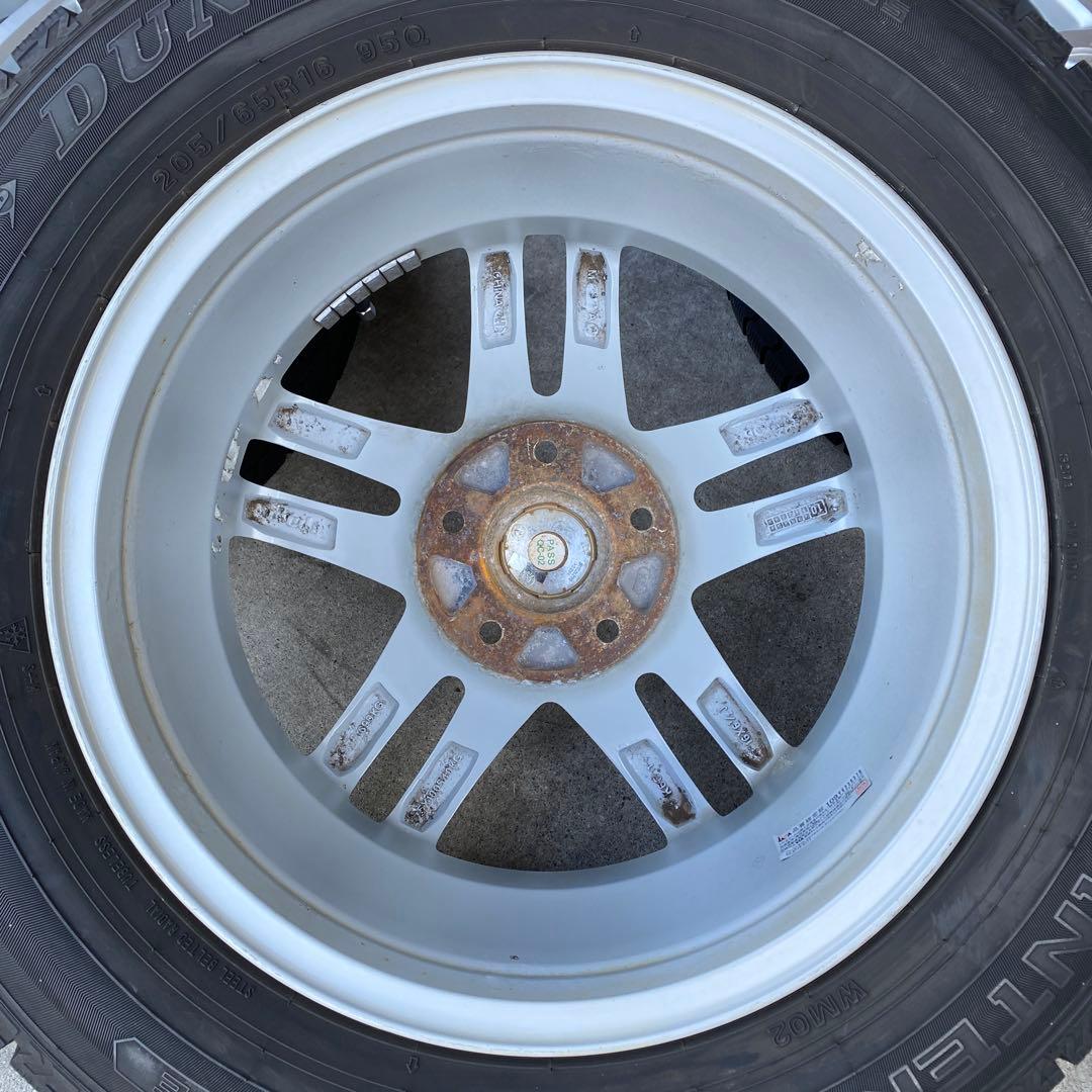 中古バリ溝ダンロップスタッドレスセット205/65R16 ヤリスクロス