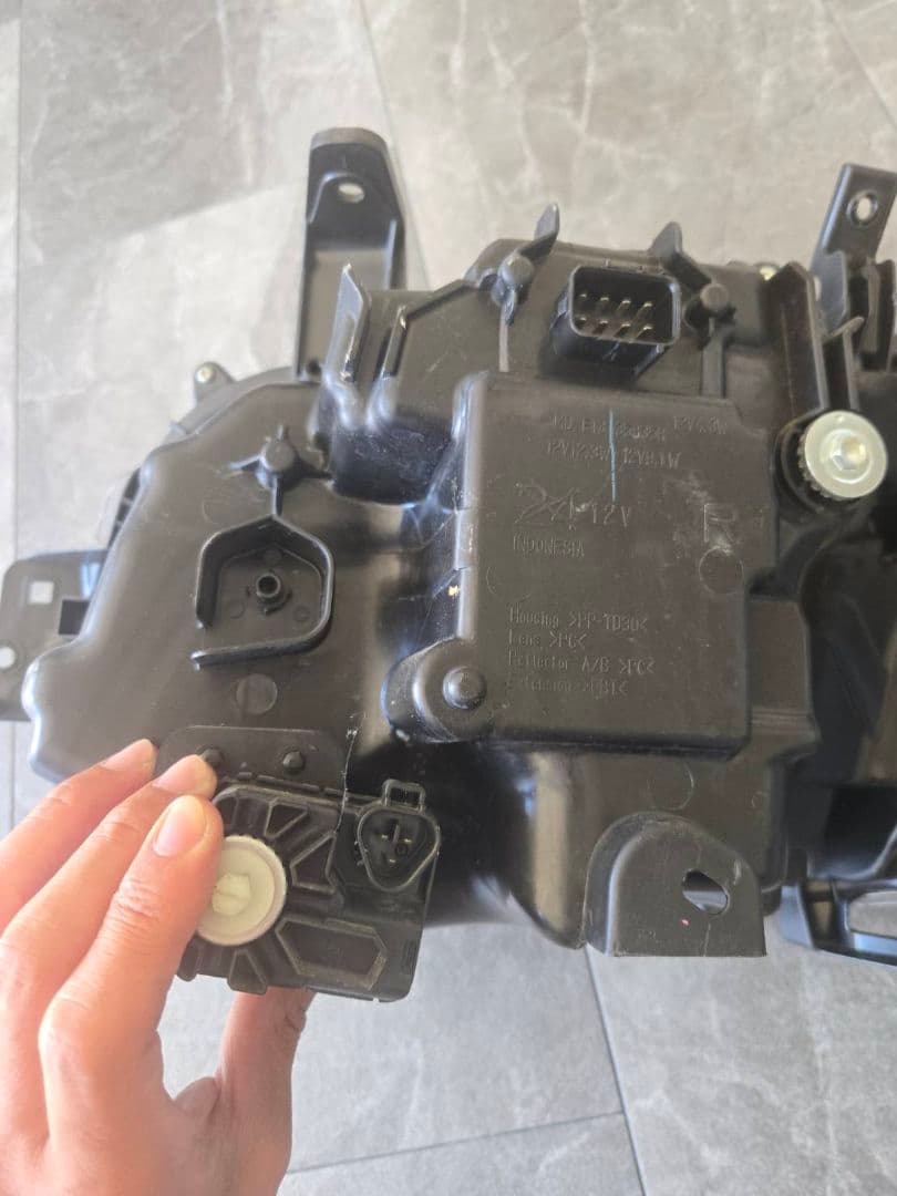 S403M　トヨタ　タウンエース　ヘッドライト