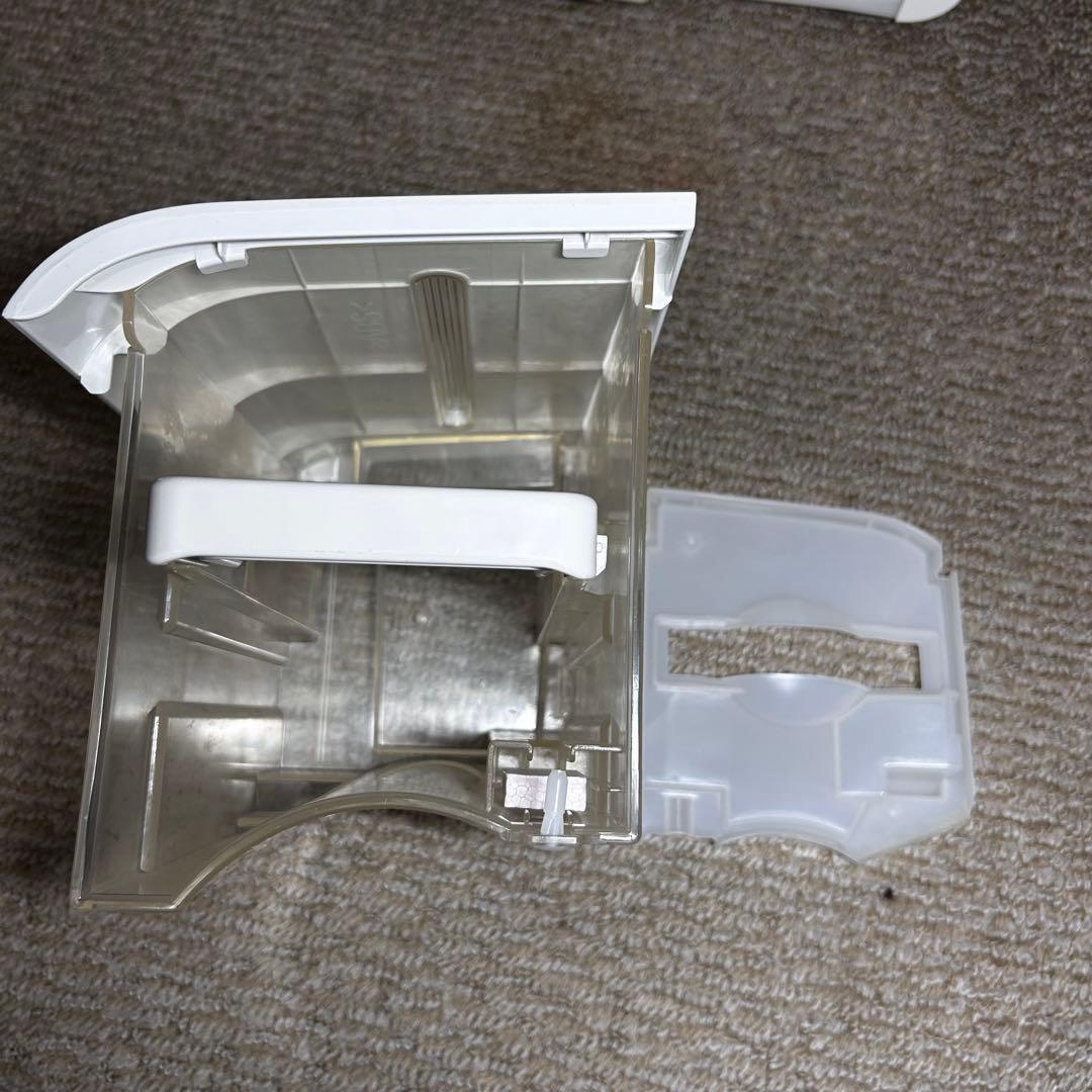 SHARP シャープ 衣類乾燥除湿機CM-L100-W 冷風 除湿 乾燥