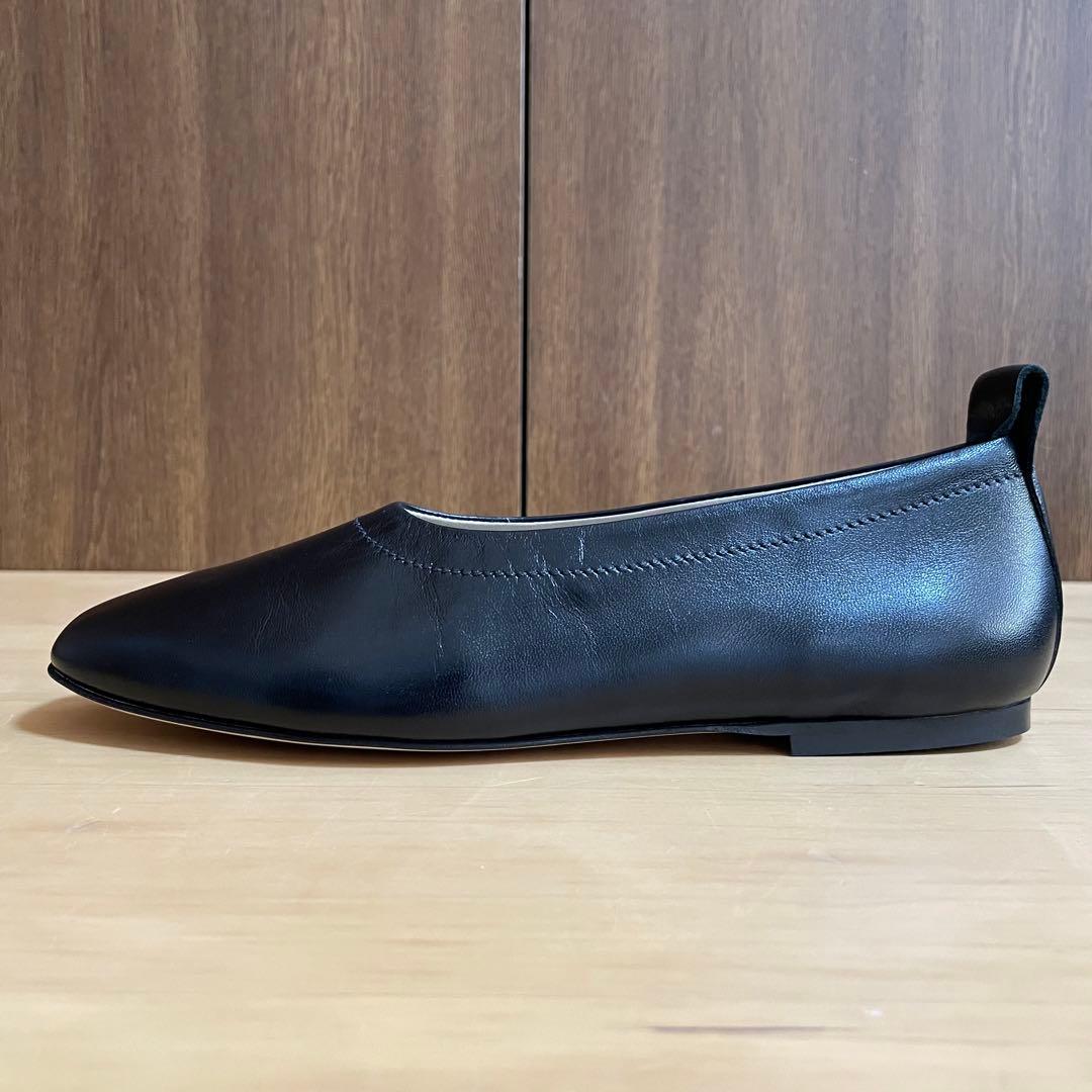 ✨新品未使用品✨定価2.4万　CORSO ROMA9 フラットパンプス　23.5