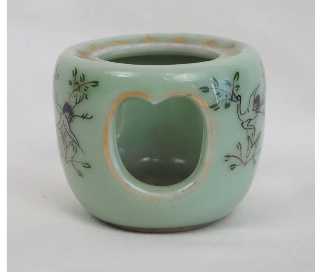 送料無料　明治時代　鶴文青磁蓋置　検/楽山紫砂九谷備前萩焼常滑宝生伊万里骨中