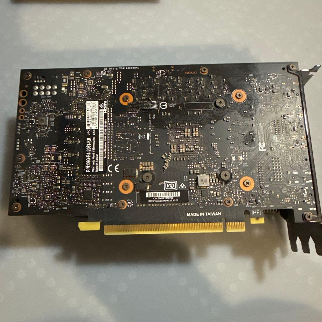 EVGA RTX 2060 グラフィックボード