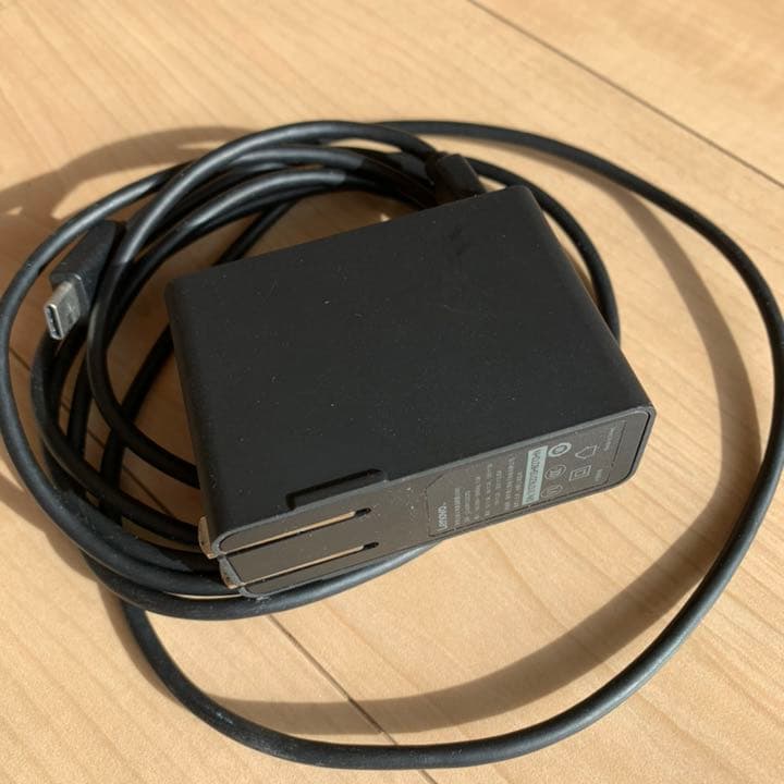 Thinkpad x1 Carbon 5th（2017）おまけ付