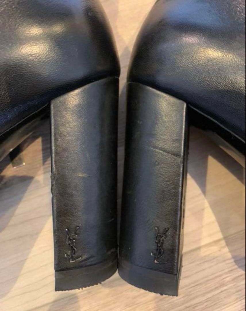 サンローラン　パリ　黒レザーブーツ 高ヒール