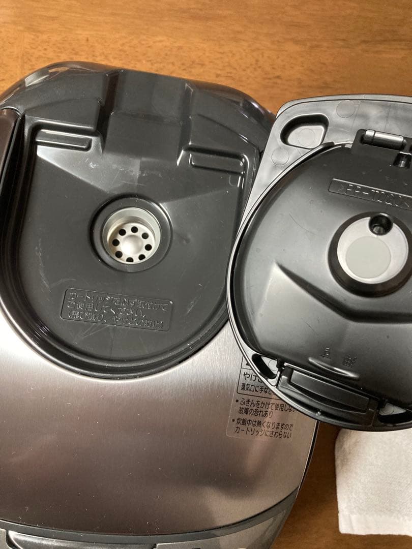 MITSUBISHI IH 炊飯器 シルバー　ほぼ新品　長期自宅保管品　三菱