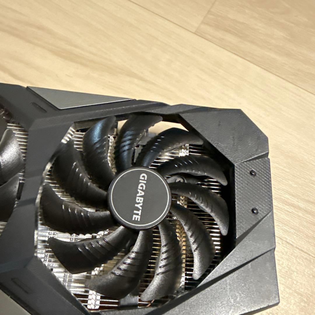 GIGABYTE グラフィックボード デュアルファン　ジャンク