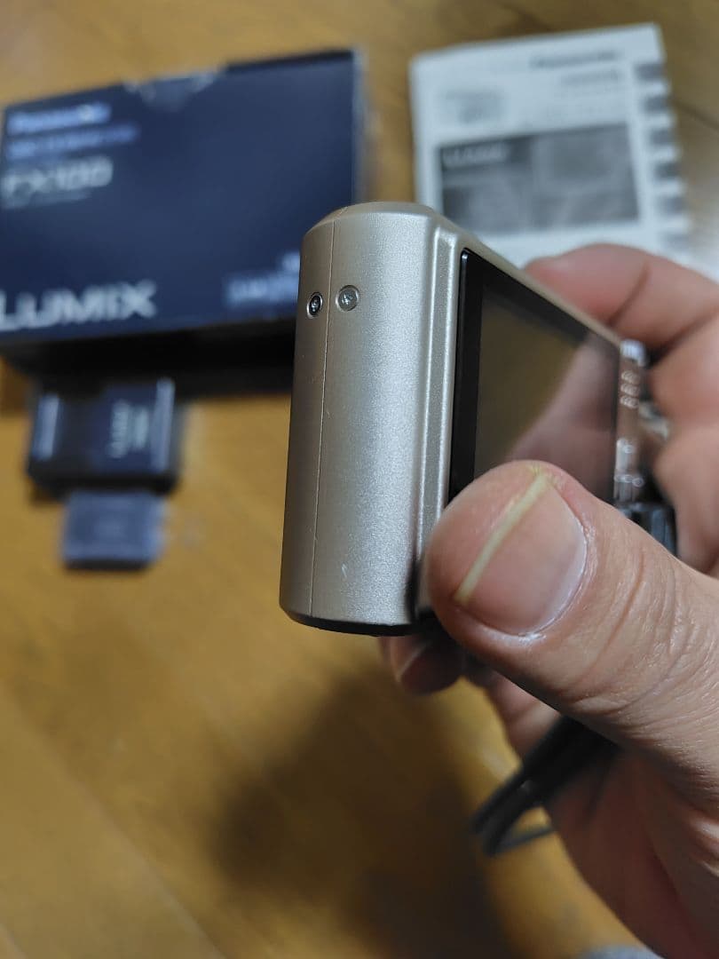 パナソニック PANASONIC LUMIX DMC-FX100-Nゴールド