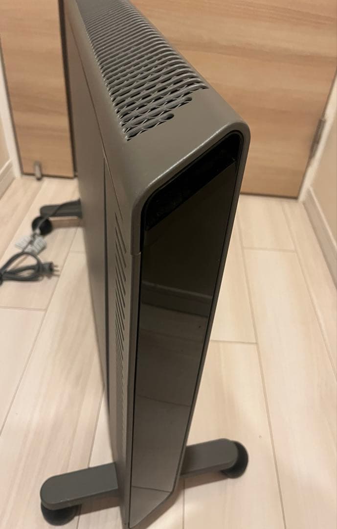 数回使用のみ✨DeLonghi デロンギ コンベクターヒーター HXJ60L12