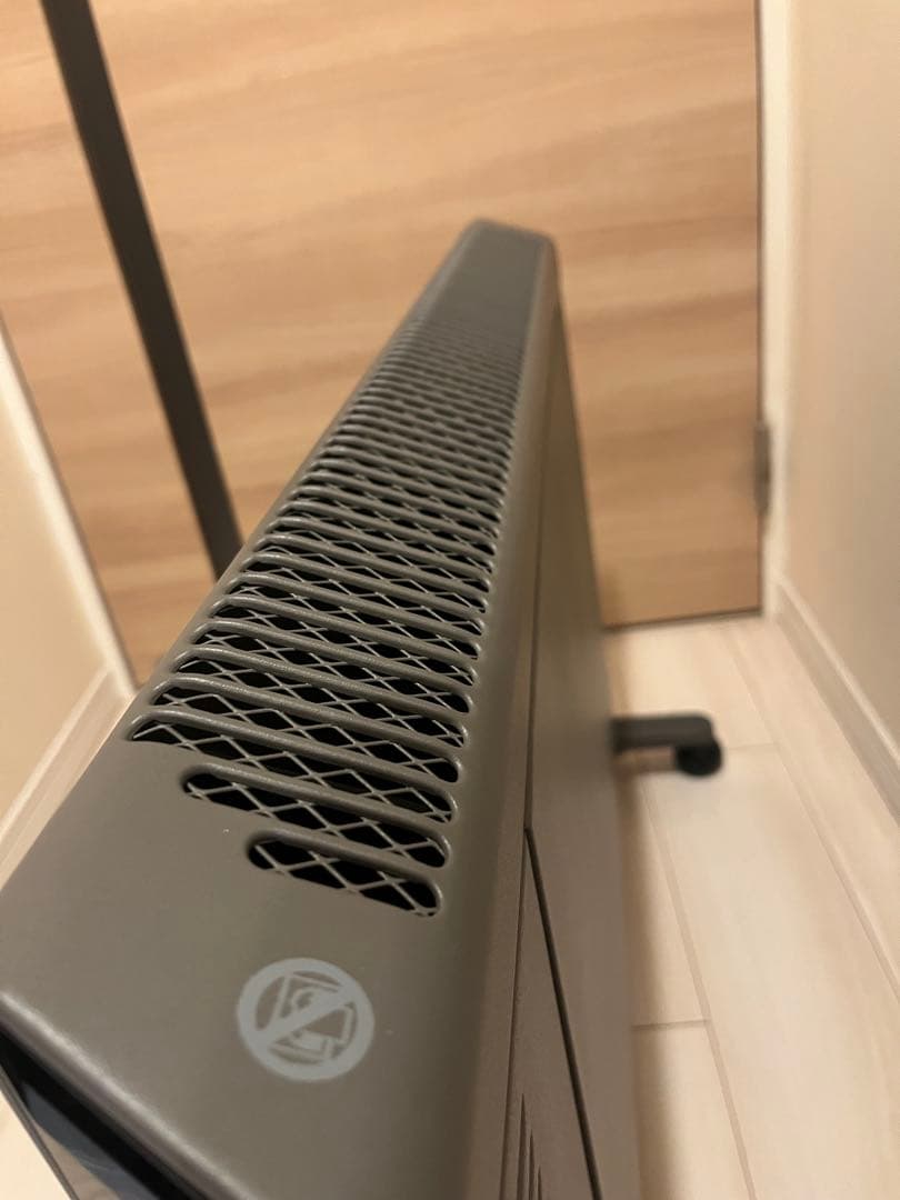 数回使用のみ✨DeLonghi デロンギ コンベクターヒーター HXJ60L12