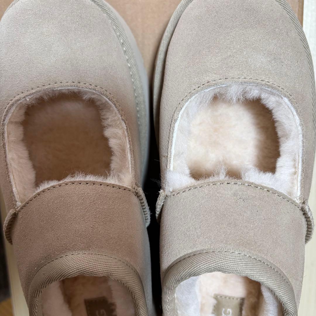 UGG W BEA MARY JANE / ビア メアリー ジェーン　ベージュ