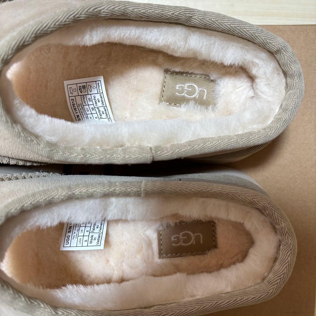 UGG W BEA MARY JANE / ビア メアリー ジェーン　ベージュ