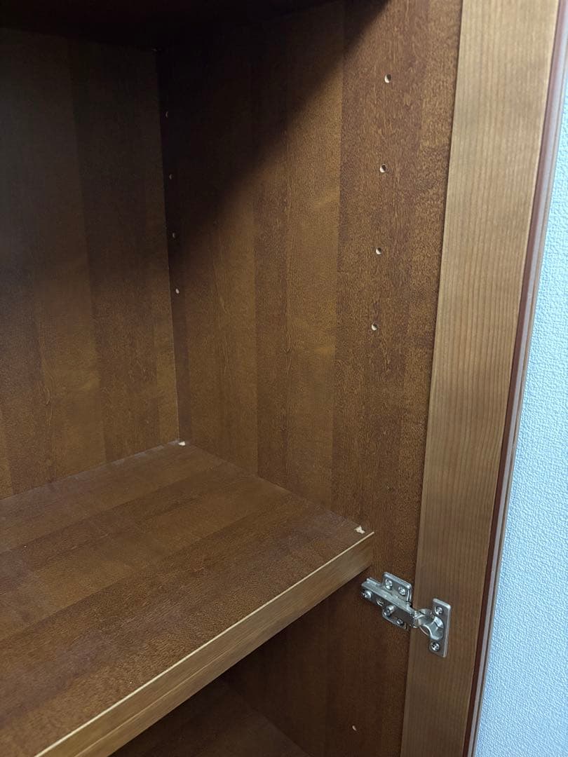 （値下げ実施）木製ガラス扉本棚 4段　引き出し付き