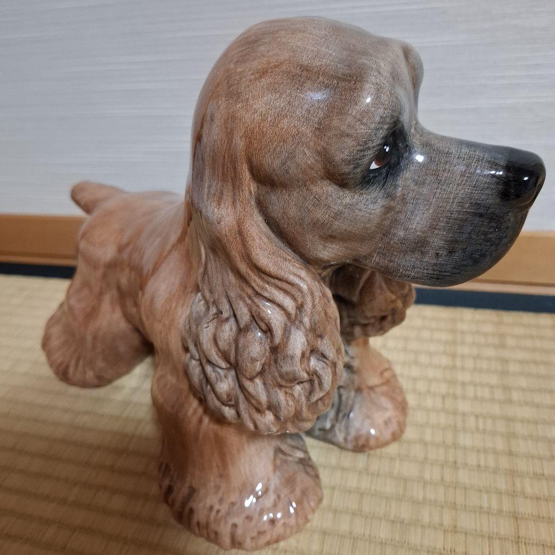 陶器製犬の置物