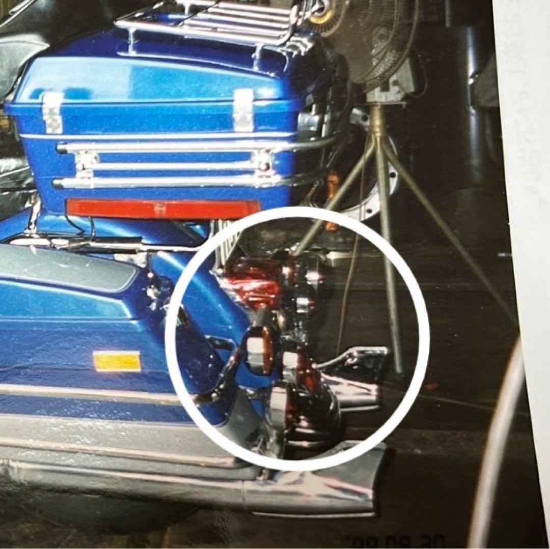 ハーレーダビッドソン ヘッドライトバイザー メッキ ピヨピヨバイザー