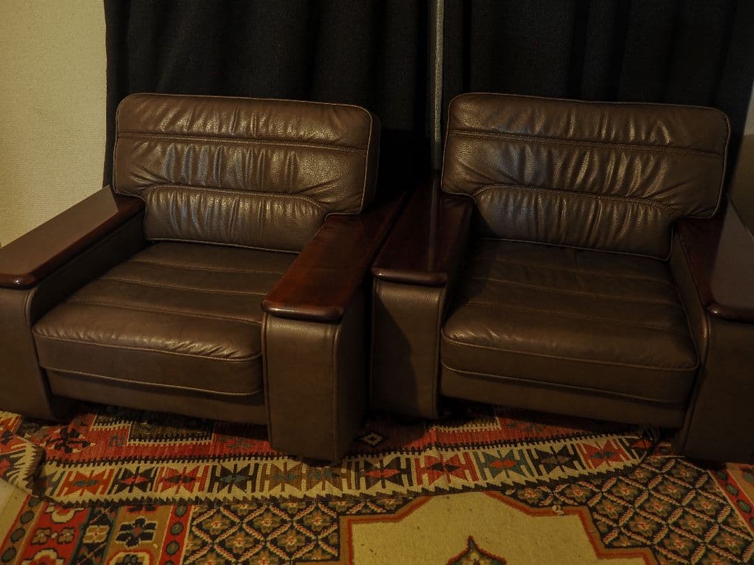 【値引中】\"karimoku\"レザー1PソファB