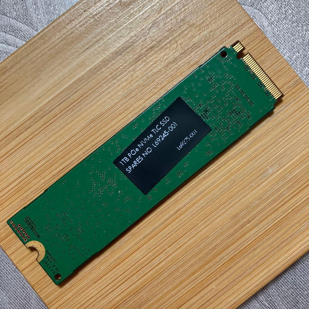 内蔵型SSD Samsung 1TB NVMe M.2 2280 SSD