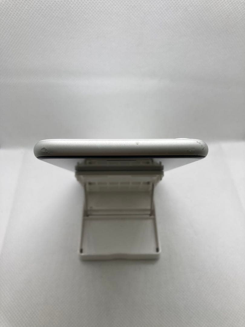 【897】Apple iPhone SE 第2世代 256GB