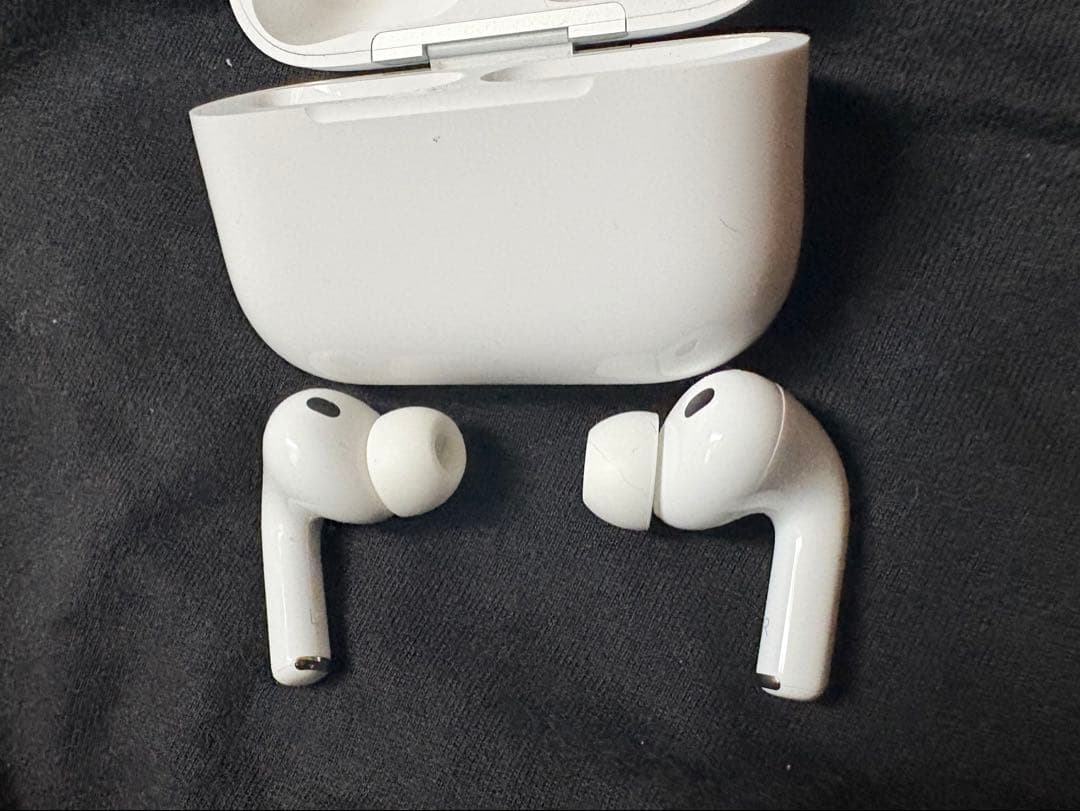 AirPodsPro3本体 ホワイト 付属品付 10/26購入