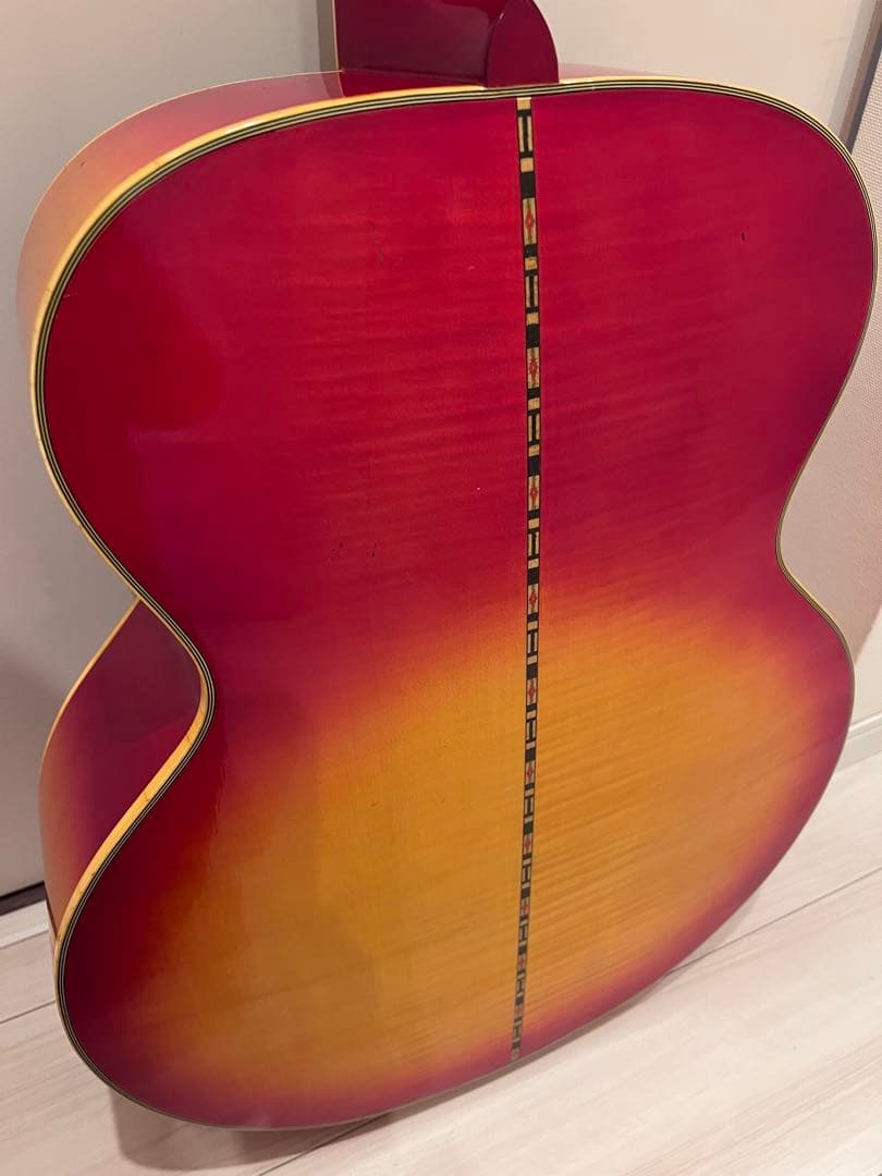 C*o様 Greco ギブソンJ-200タイプ