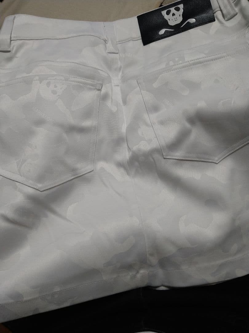 2024マークアンドロナスカート38