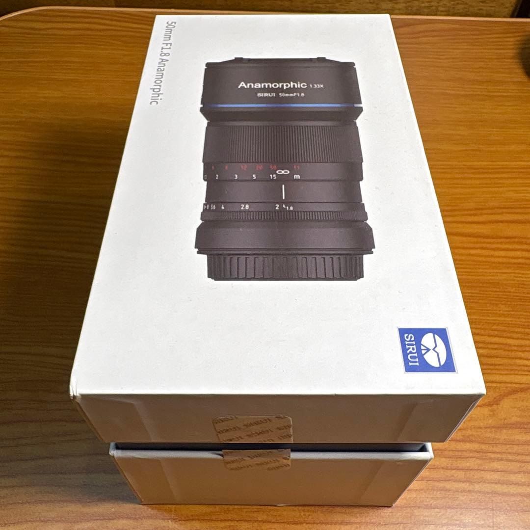 SIRUI 50mm F1.8 Anamorphic 1.33X Xマウント