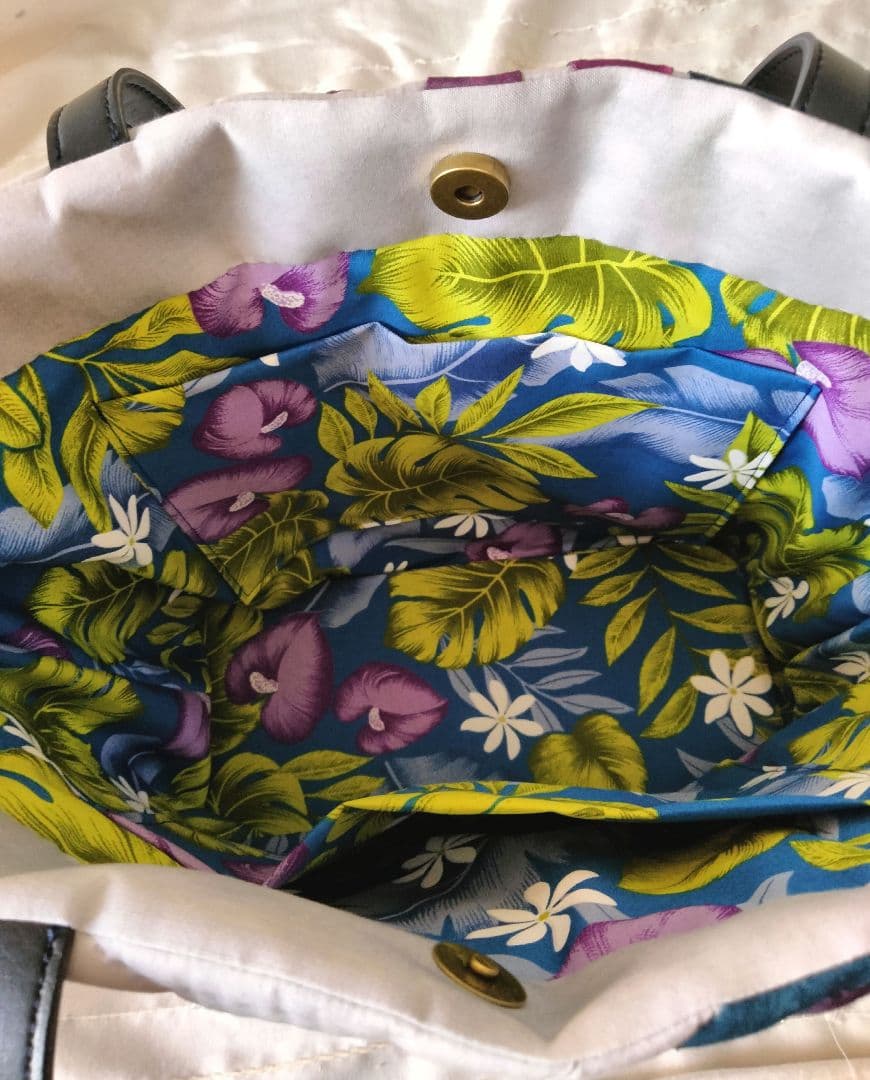 ☆263.ハワイアンキルト・バッグ・ホヌ＆ティアレ