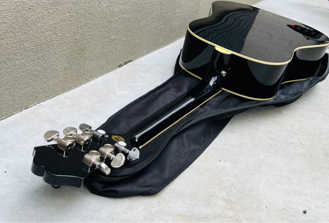 エピフォンJ-45EB