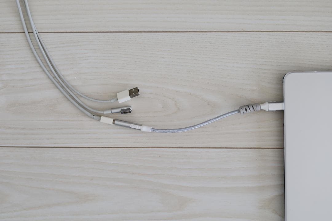 Macデスクトップ Apple LED Cinema Display MC007J/A 27inch