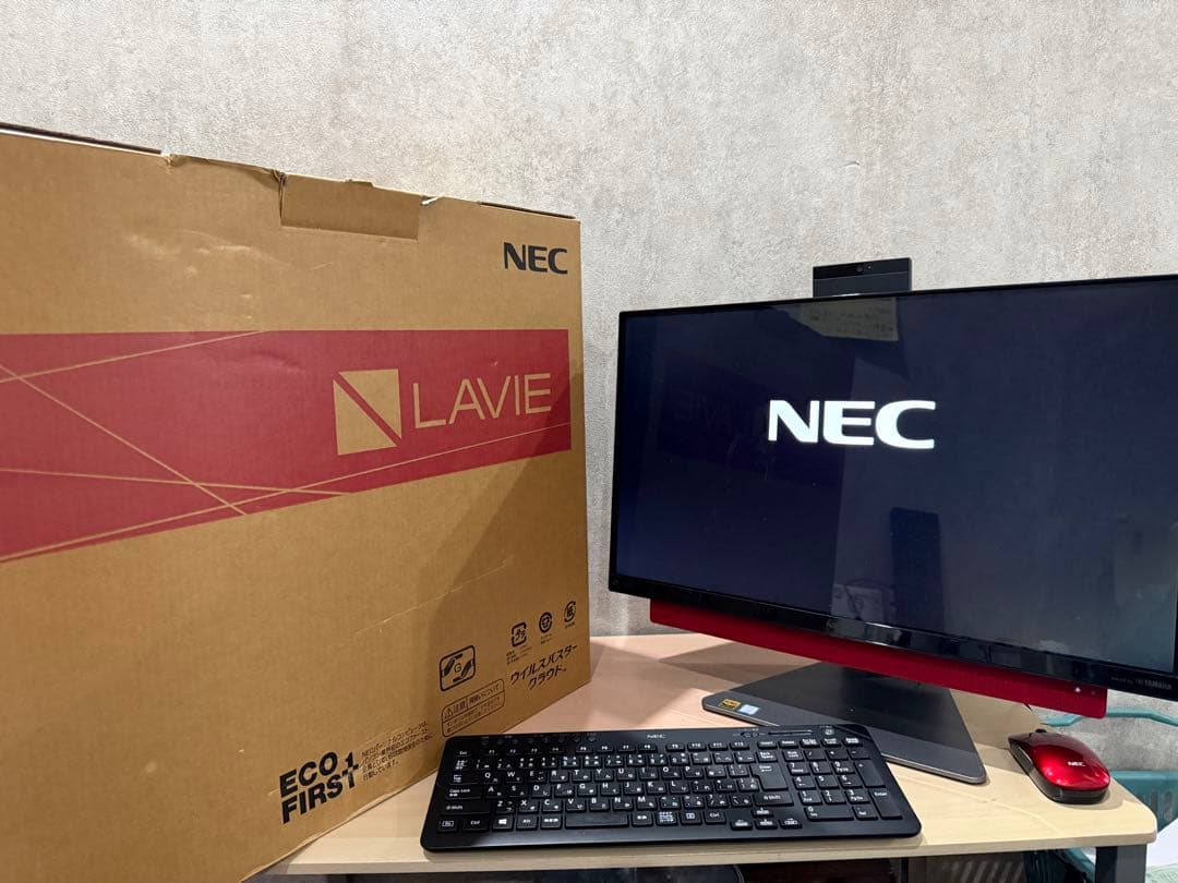 NEC 一体型PC Core i7 初期化済み