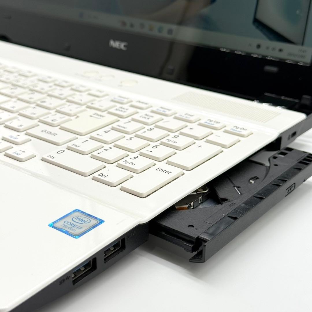 美品 NECノートパソコン LAVIE Core i7搭載 20GB 新品SSD