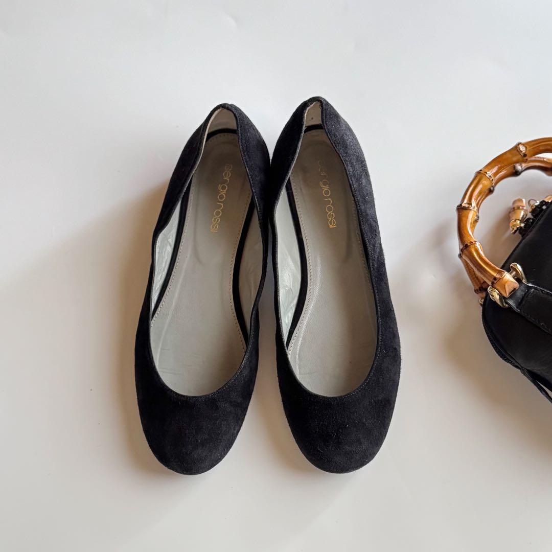 美品 裏張り済 セルジオロッシ スウェードフラット シューズ 黒 37 バレエ