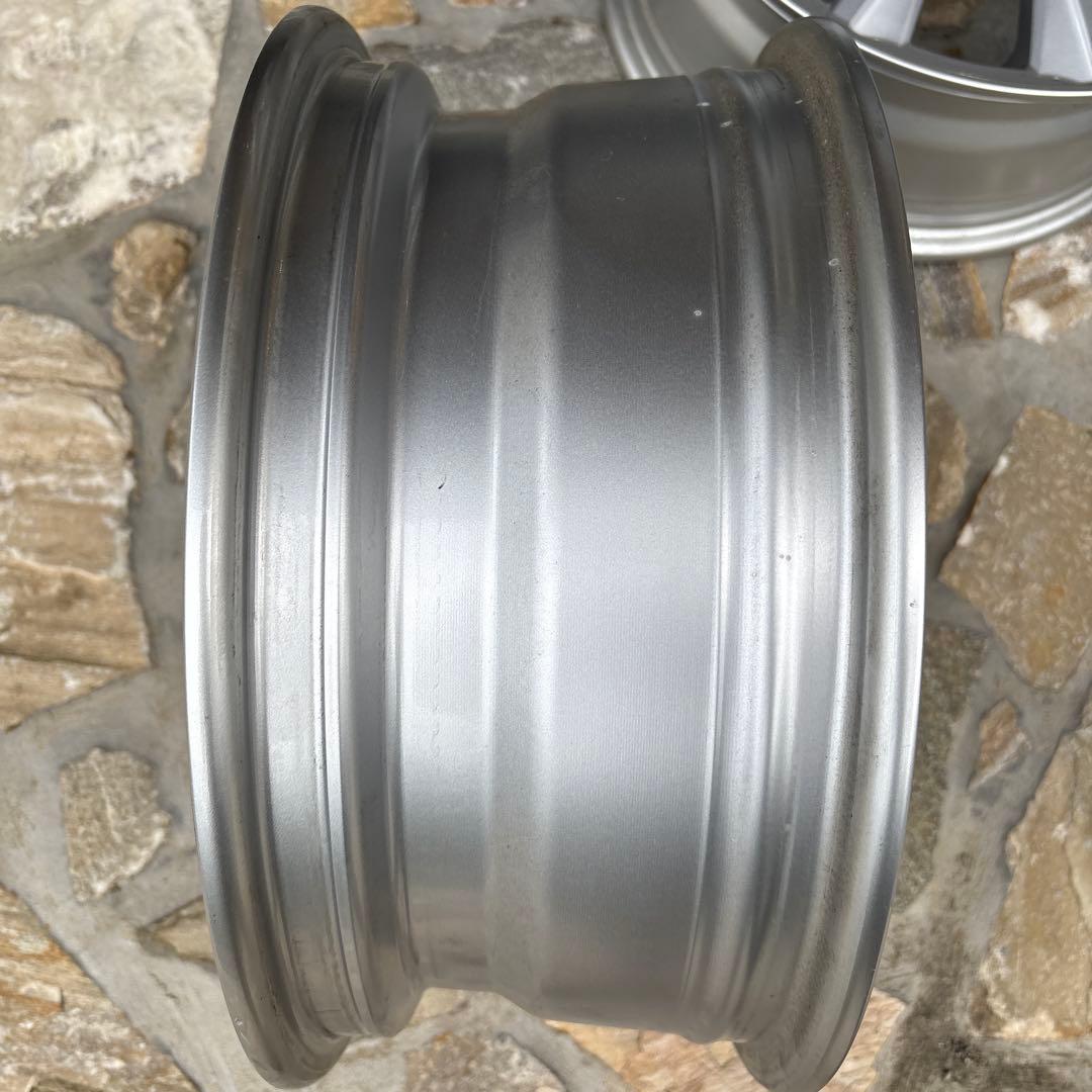 タルSan16インチ シルバー スポークホイール