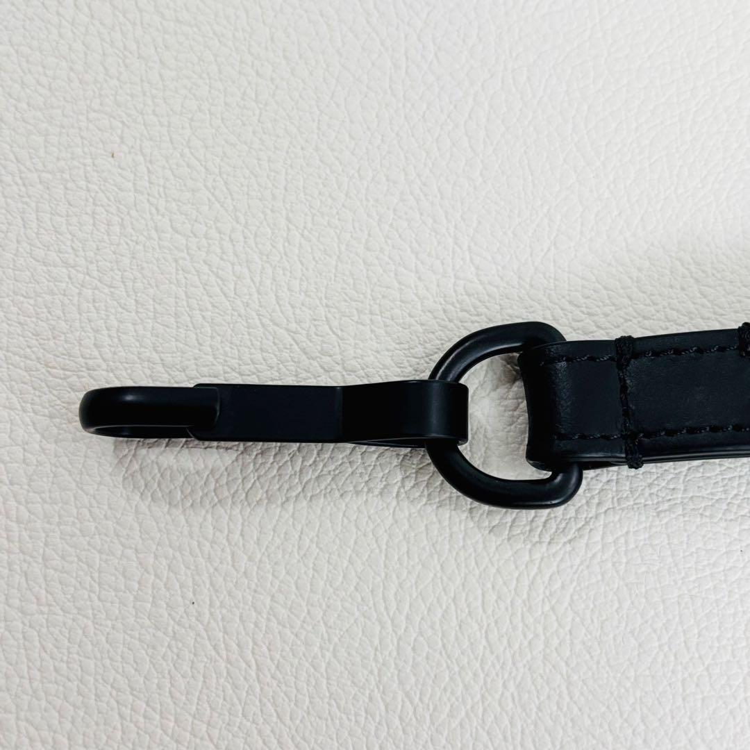 1786【未使用品】メゾンマルジェラ ハンドストラップ ステッチ レザー