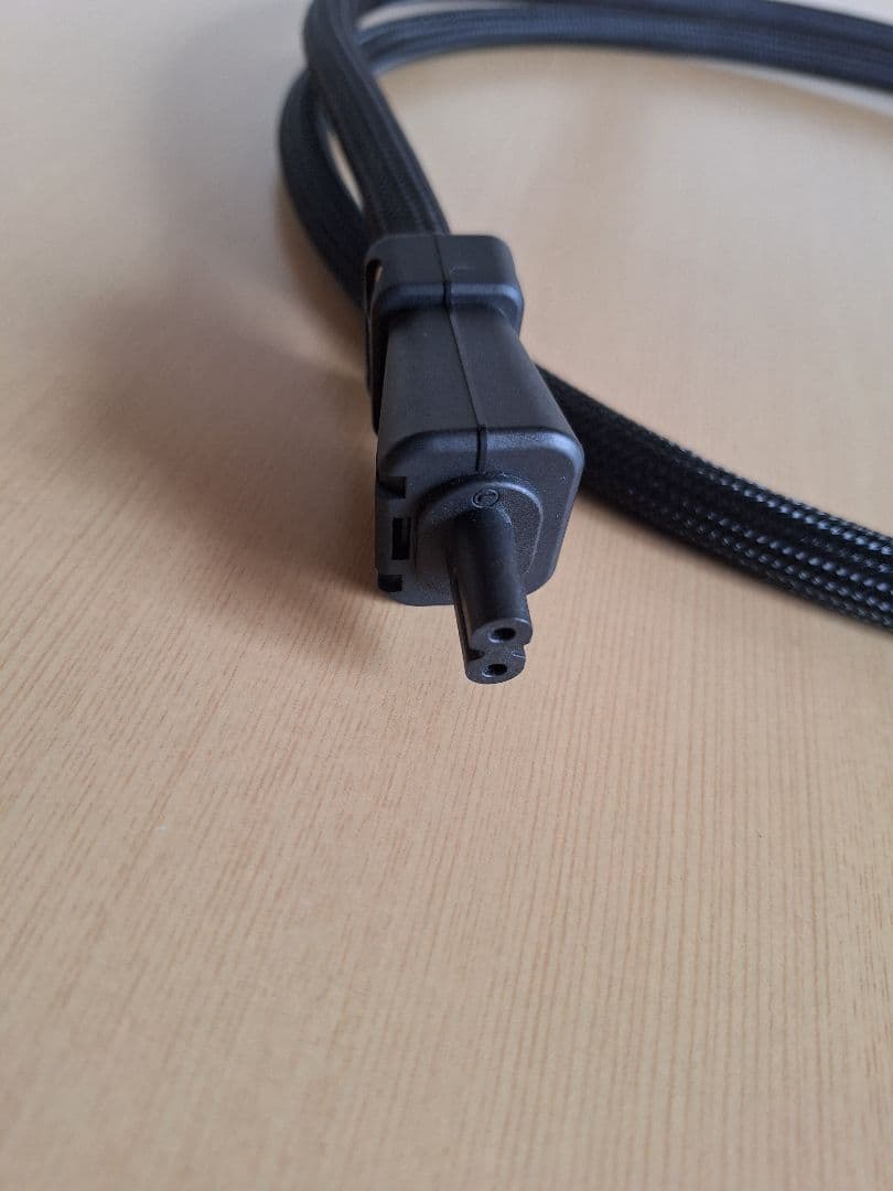 ACOUSTIC REVIVE AC-2.0 TripleC-MG電源ケーブル