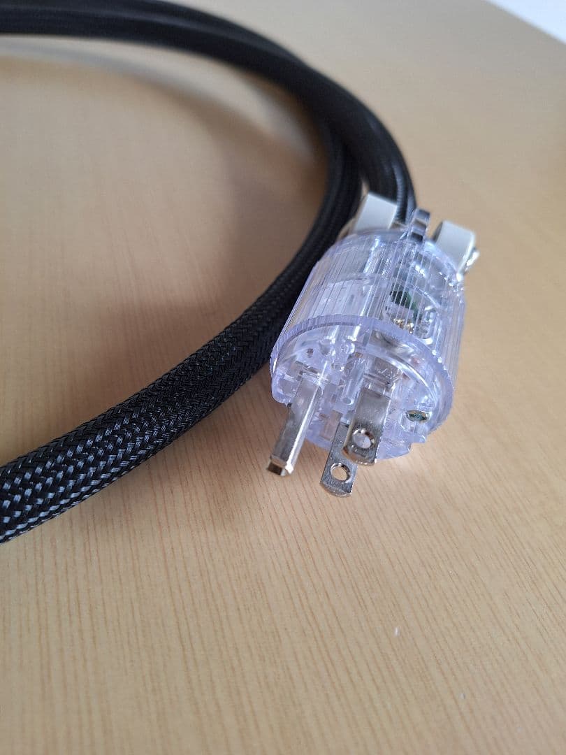 ACOUSTIC REVIVE AC-2.0 TripleC-MG電源ケーブル