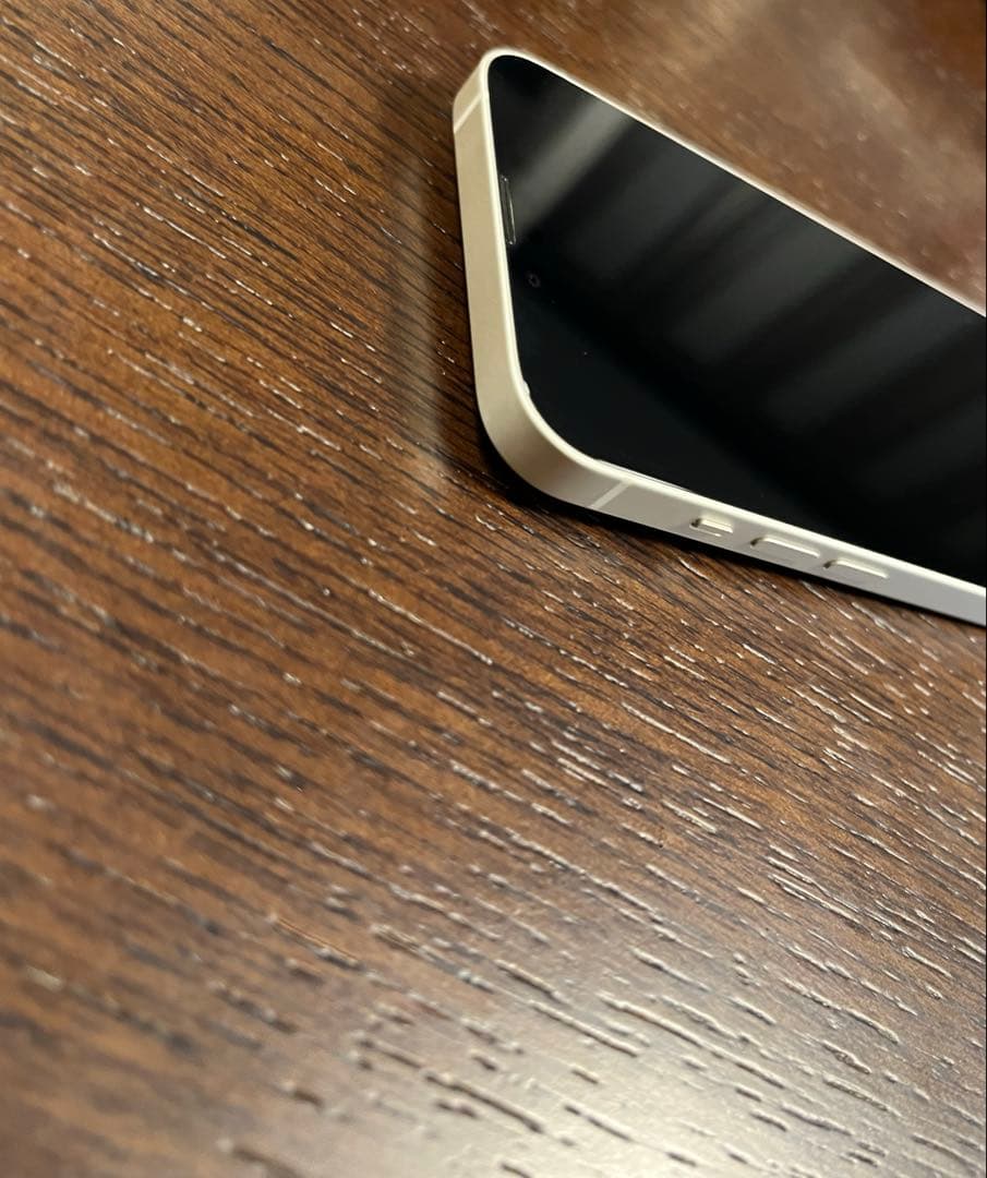 iPhone14 本体 128GB スターライト　SIMフリー