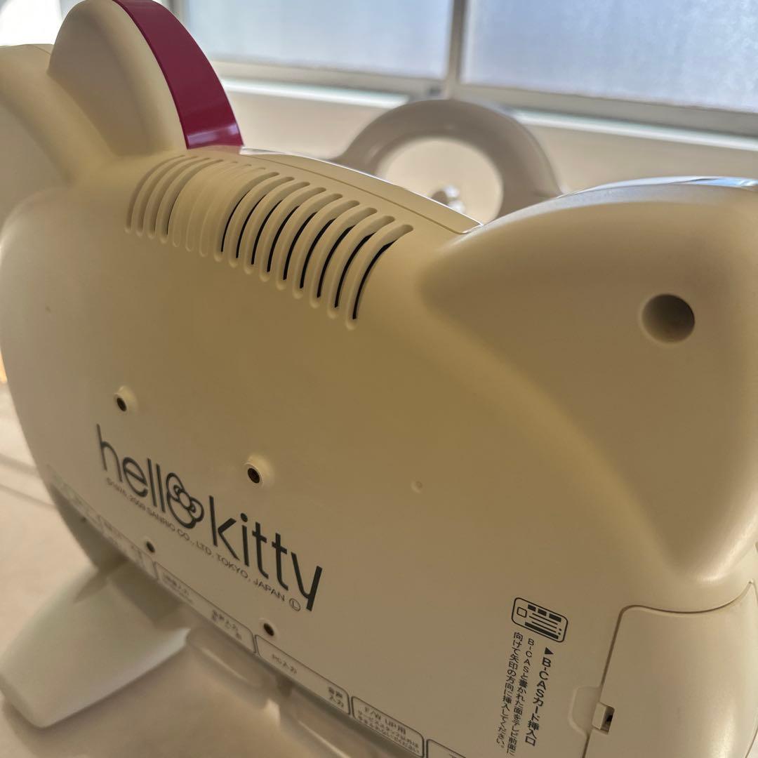 値下げ☆ハローキティ 激レア　液晶テレビ13.3V 値下げ交渉大歓迎