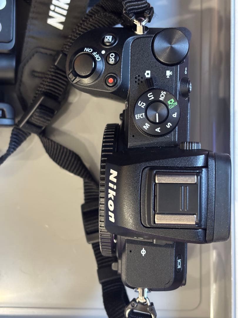 Nikon Z50 ミラーレス一眼カメラ 本体と付属品