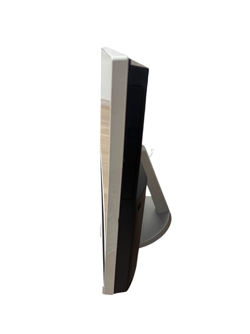 NECデスクトップ一体型PC✨第７世代‼️corei7‼️SSD搭載✨メモリ8GB❗️