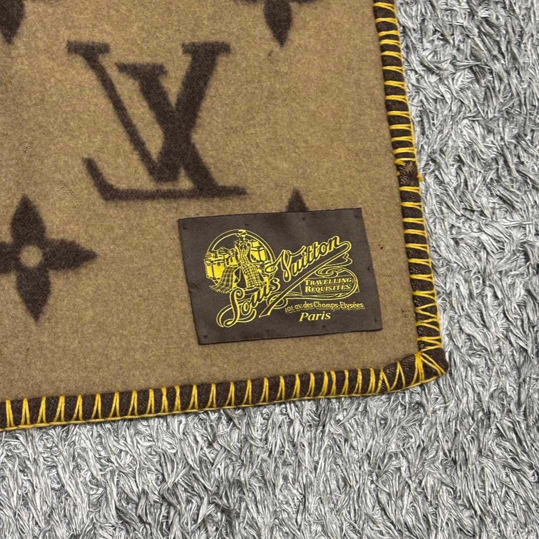 ルイヴィトン プレッド ネオ モノグラム ウール アンゴラ ブランケット