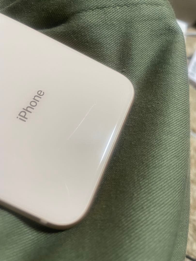 S*）様 Apple iPhone 8 本体　64GB SIMフリー