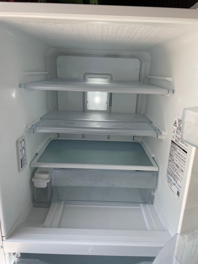 TOSHIBA ノンフロン冷凍冷蔵庫　GR-M33S