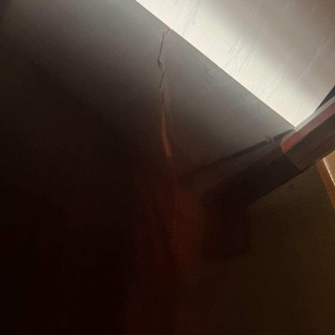 紅紫檀の座卓、ひび割れあり